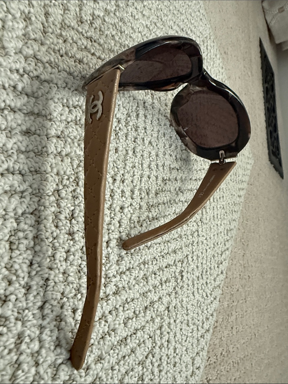 CHANEL AUTHENTIC Black Sunglasses